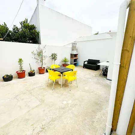 Casa Do Santiago * 萨格里什